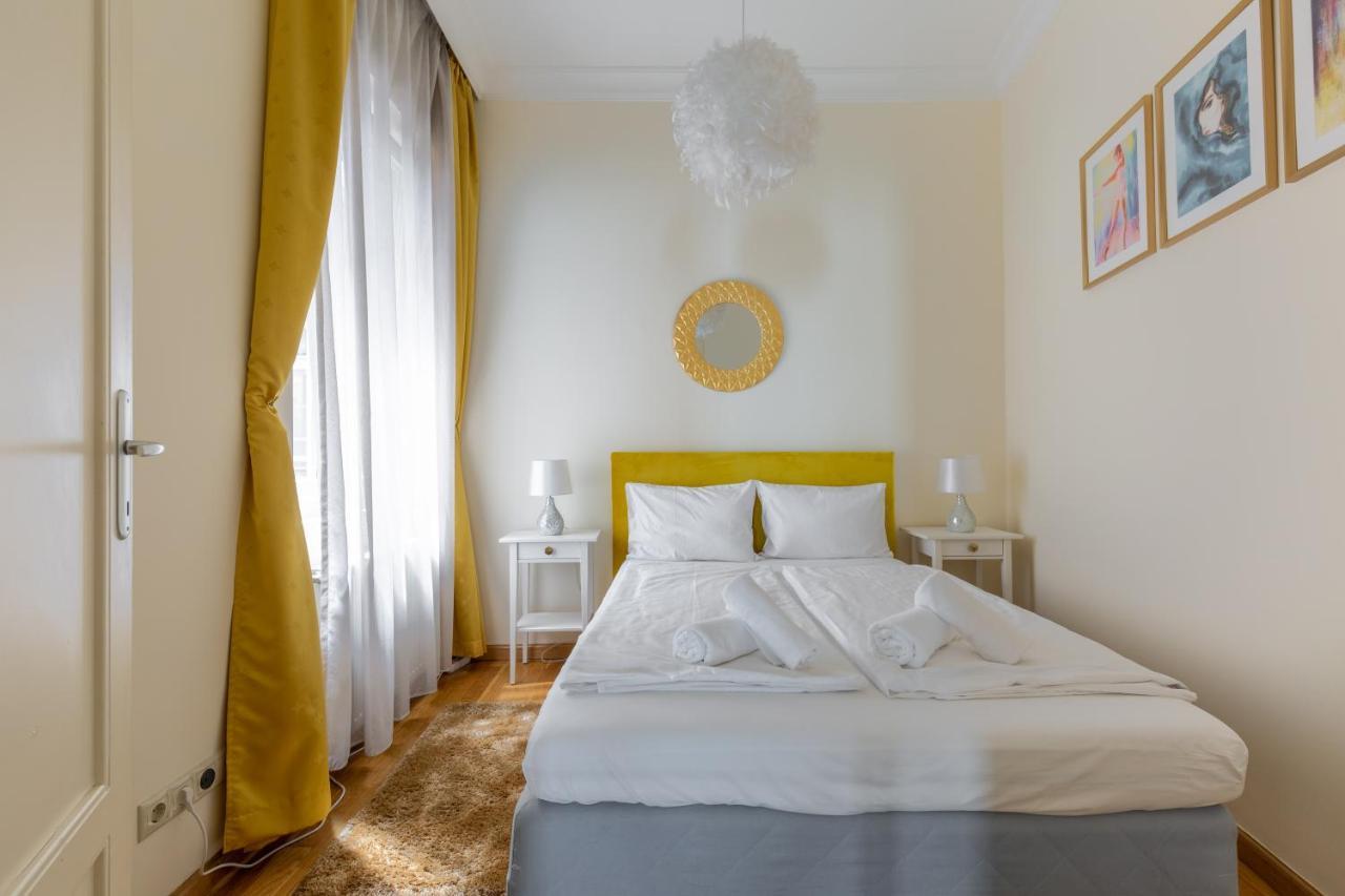 Gde Karoly Apartmant Apartment